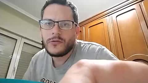 Snapshot of xavi5432 chatting on 11/04/25, 08:30 xavi5432 online show from 11/04/25, 08:30