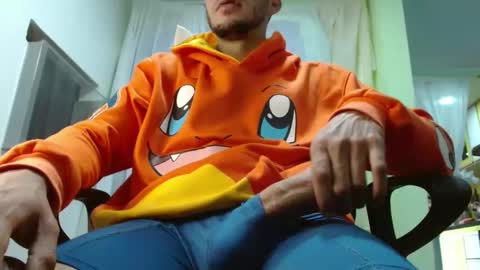 Snapshot of xavicock24 chatting on 02/13/25, 01:05 xavicock24 online show from 02/13/25, 01:05