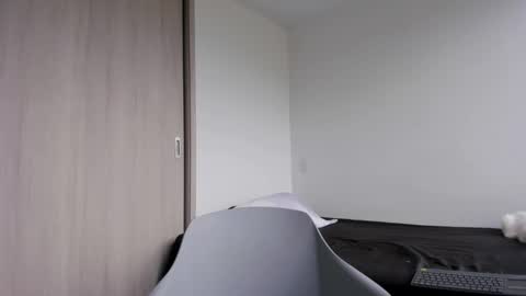 Xavier online show from 02/04/25, 07:55