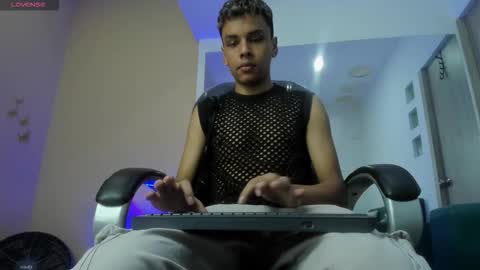 xavier fox   online show from 03/12/26, 08:04