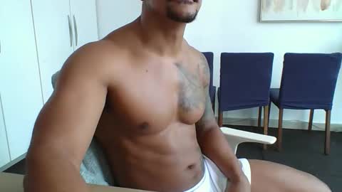 Snapshot of xavii31 chatting on 04/09/26, 02:55 xavii31 online show from 04/09/26, 02:55