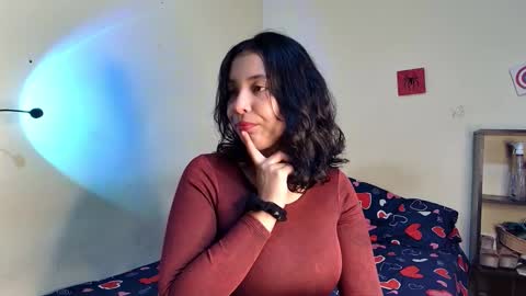 Snapshot of xayahnds chatting on 11/29/25, 10:13 XAYAH online show from 11/29/25, 10:13