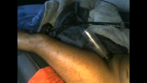 Snapshot of xbigtymerx chatting on 01/17/25, 06:02 Toke online show from 01/17/25, 06:02