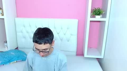 xcoupleplayxx online show from 05/10/26, 03:01