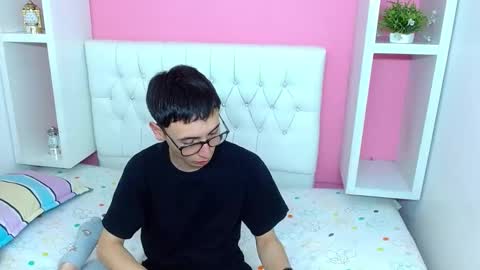 xcoupleplayxx online show from 05/12/26, 03:14