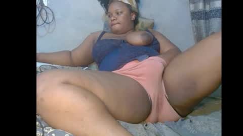 Snapshot of xcumxonxme chatting on 01/13/25, 11:41 xcumxonxme online show from 01/13/25, 11:41