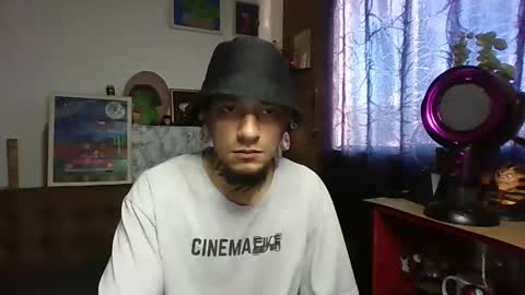 Snapshot of xdantex19 chatting on 05/20/26, 01:39 xdantex19 online show from 05/20/26, 01:39