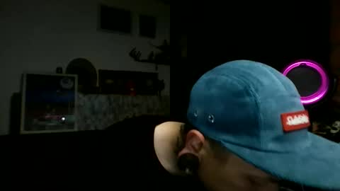 Snapshot of xdantex19 chatting on 05/26/26, 02:40 xdantex19 online show from 05/26/26, 02:40