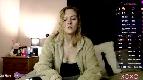 Snapshot of xelliee_rosex chatting on 01/15/25, 06:54 EllieeRose online show from 01/15/25, 06:54