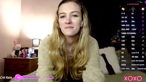 Snapshot of xelliee_rosex chatting on 02/17/25, 09:41 EllieeRose online show from 02/17/25, 09:41