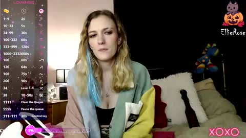 EllieeRose online show from 10/25/25, 12:07