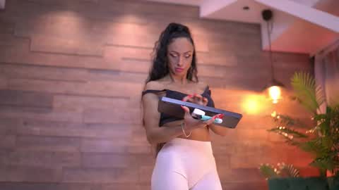 Xena online show from 02/25/26, 04:11