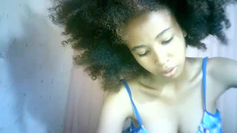 xenna610827 online show from 02/05/25, 09:46