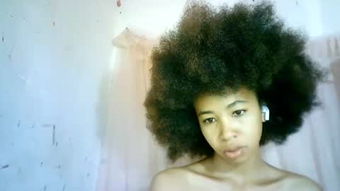 xenna610827 online show from 02/19/25, 05:49