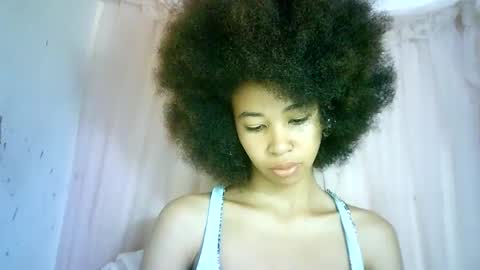 xenna610827 online show from 03/04/25, 07:41