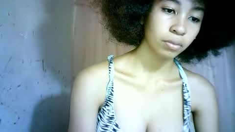 xenna610827 online show from 03/04/25, 03:48