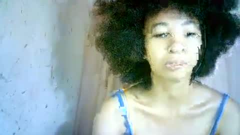 xenna610827 online show from 03/10/25, 05:00