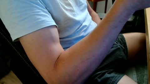 Snapshot of xfrenchmenx chatting on 07/01/26, 01:45 Christian online show from 07/01/26, 01:45