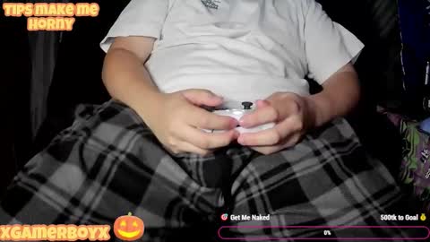 xgamerboyx online show from 10/11/25, 08:29