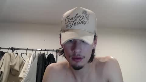 Snapshot of xgoonxmasterx chatting on 01/16/26, 04:38 xgoonxmasterx online show from 01/16/26, 04:38