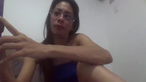 xhotskinny69x online show from 05/11/26, 11:16