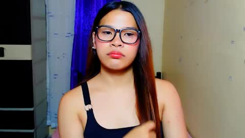 Xia Addison online show from 05/05/26, 06:21