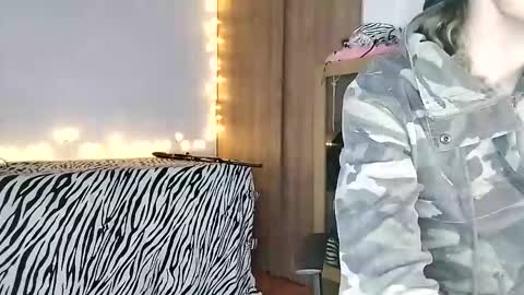   Samara online show from 01/05/25, 09:14