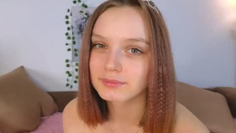 Luna and Lina online show from 06/25/26, 03:06