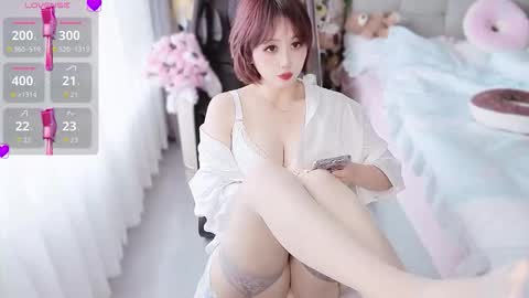 Snapshot of xiaoyu_cn chatting on 03/15/26, 05:46 xiaoyu online show from 03/15/26, 05:46