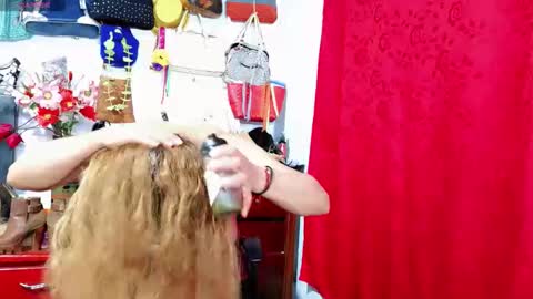 xiaraa26 online show from 11/05/25, 06:52