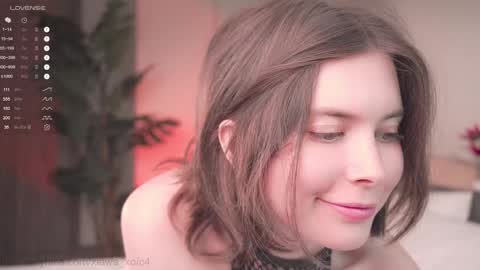 Snapshot of xiawa_xo chatting on 03/13/26, 05:58 Xiawa short hair and Zira blondie online show from 03/13/26, 05:58