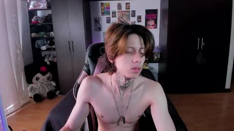 Snapshot of xice_boy chatting on 04/13/26, 01:05 xIce Boy online show from 04/13/26, 01:05
