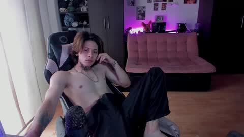 Snapshot of xice_boy chatting on 05/11/26, 06:05 xIce Boy online show from 05/11/26, 06:05