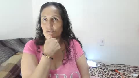 Snapshot of xime5144838 chatting on 02/06/25, 11:37 Ximena online show from 02/06/25, 11:37