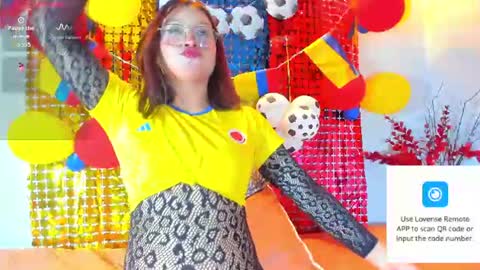 tifanny  online show from 06/27/26, 07:19