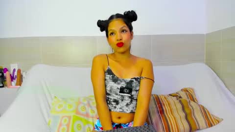 XIMENA  1 online show from 02/02/25, 04:26