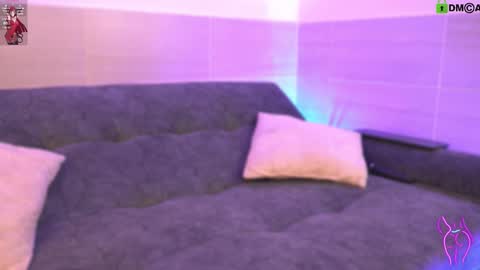 XIMENA  1 online show from 11/25/25, 05:29