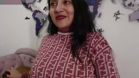 ximena suarez online show from 12/24/24, 06:55