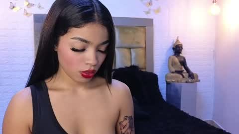 ximena online show from 02/09/25, 02:38