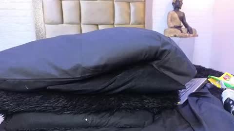 ximena online show from 02/23/25, 12:41