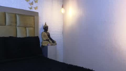 ximena online show from 10/25/25, 07:41