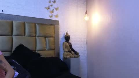 ximena online show from 11/10/25, 05:50