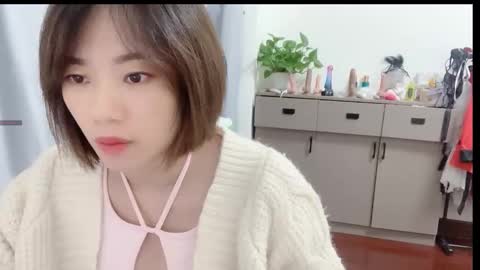 xinbao799322 online show from 10/28/25, 01:36