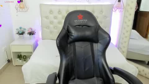 xiomara_cortes online show from 01/20/25, 07:04