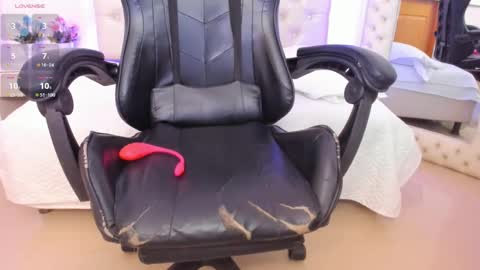 xiomara_cortes online show from 01/22/25, 10:15