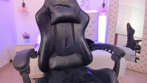 xiomara_cortes online show from 02/27/25, 01:48