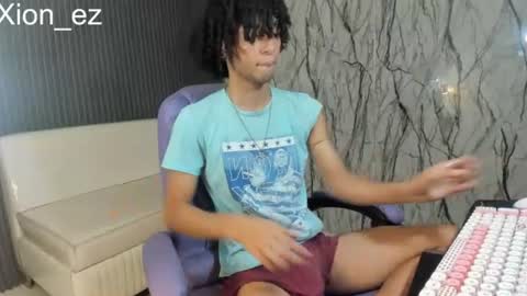 Snapshot of xion_ez chatting on 06/14/26, 07:38 xion_ez online show from 06/14/26, 07:38