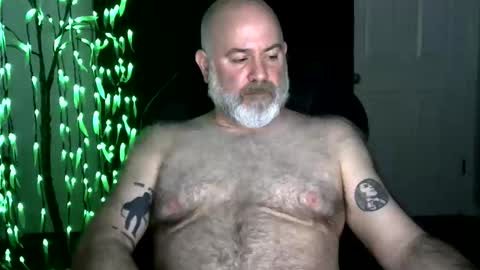 Snapshot of xjohnniex77 chatting on 12/19/25, 02:51 MrSlowBurn77 online show from 12/19/25, 02:51