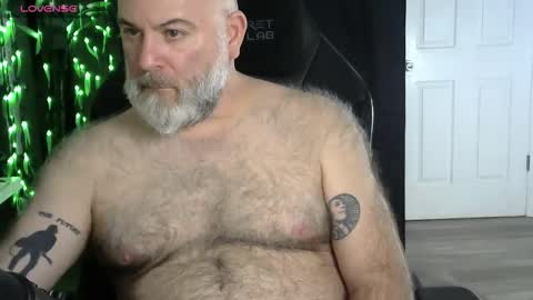 Snapshot of xjohnniex77 chatting on 02/08/26, 04:27 MrSlowBurn77 online show from 02/08/26, 04:27