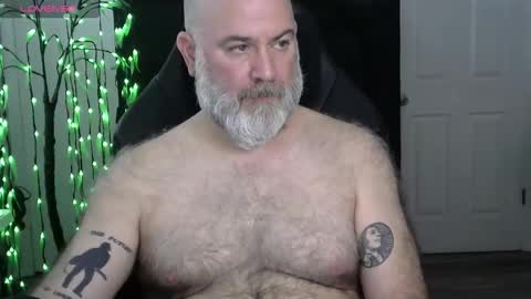 Snapshot of xjohnniex77 chatting on 02/20/26, 05:46 MrSlowBurn77 online show from 02/20/26, 05:46